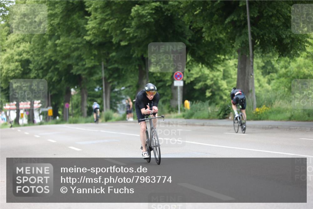 15.06.2025 - 7 Türme Triathlon Yannick Fuchs http://msf.ph/oto/7963774 15.06.2025 11:10:41 Radfahren 220 meine-sportfotos.de