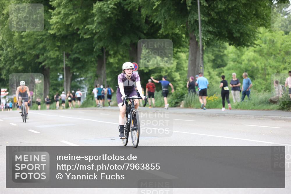 15.06.2025 - 7 Türme Triathlon Yannick Fuchs http://msf.ph/oto/7963855 15.06.2025 13:53:40 Radfahren 1125 meine-sportfotos.de