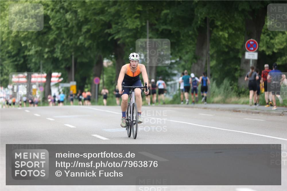 15.06.2025 - 7 Türme Triathlon Yannick Fuchs http://msf.ph/oto/7963876 15.06.2025 13:53:41 Radfahren 1125 meine-sportfotos.de