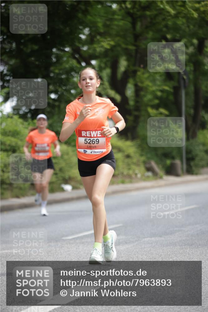 15.06.2025 - REWE Women's Run Jannik Wohlers http://msf.ph/oto/7963893 15.06.2025 09:58:44 Laufen 5269 meine-sportfotos.de