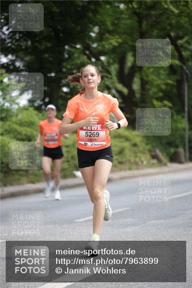 15.06.2025 - REWE Women's Run Jannik Wohlers http://msf.ph/oto/7963899 15.06.2025 09:58:44 Laufen 5269 meine-sportfotos.de