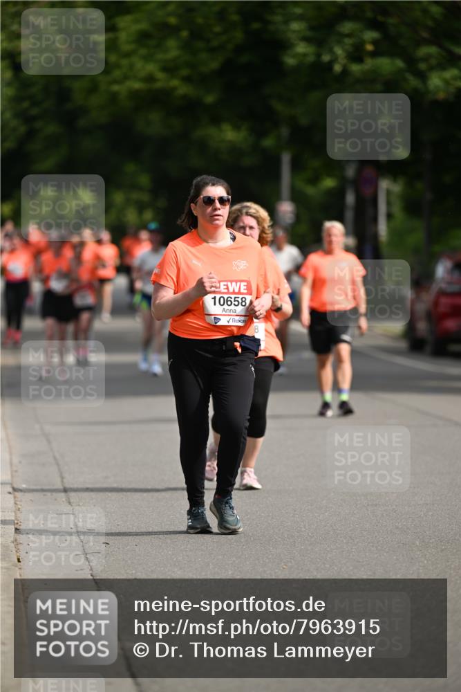 15.06.2025 - REWE Women's Run Dr. Thomas Lammeyer http://msf.ph/oto/7963915 15.06.2025 09:52:27 Laufen 10658 meine-sportfotos.de