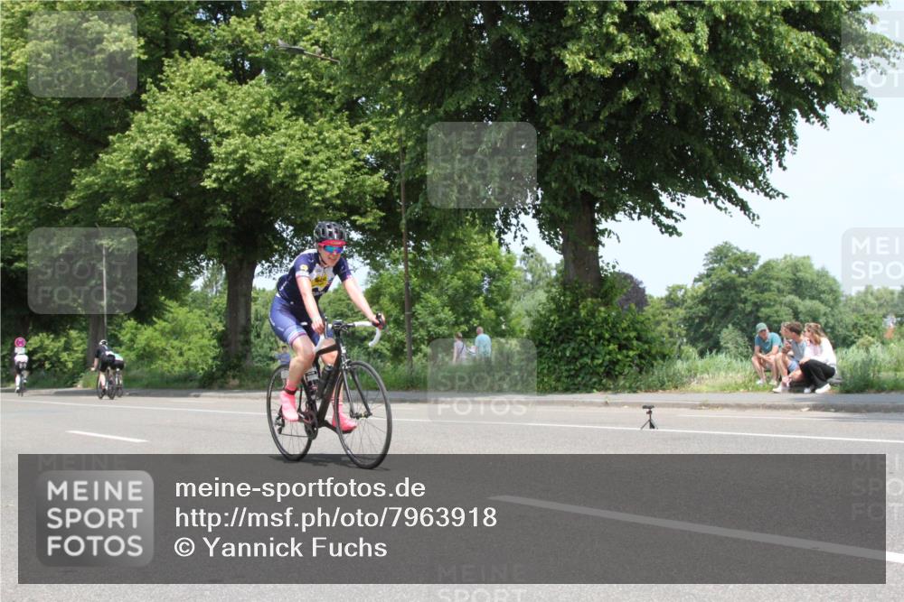 15.06.2025 - 7 Türme Triathlon Yannick Fuchs http://msf.ph/oto/7963918 15.06.2025 12:54:18 Radfahren  meine-sportfotos.de