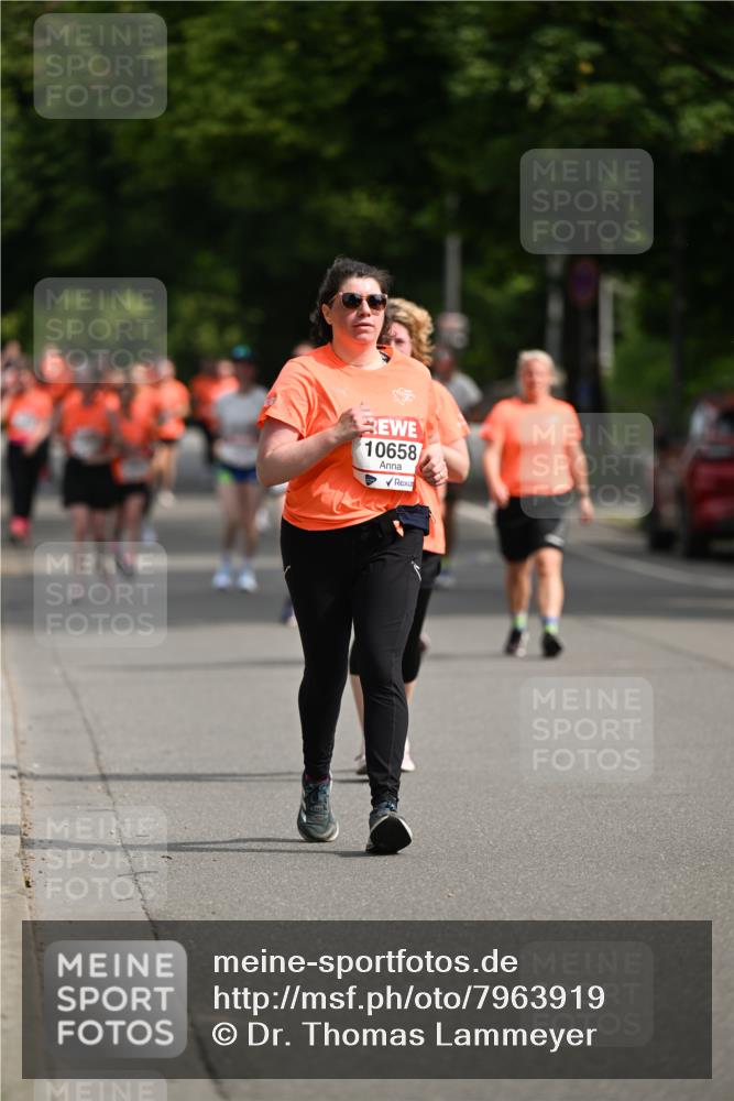 15.06.2025 - REWE Women's Run Dr. Thomas Lammeyer http://msf.ph/oto/7963919 15.06.2025 09:52:27 Laufen 10658 meine-sportfotos.de