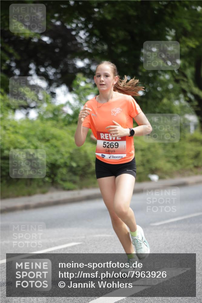 15.06.2025 - REWE Women's Run Jannik Wohlers http://msf.ph/oto/7963926 15.06.2025 09:58:44 Laufen 5269 meine-sportfotos.de