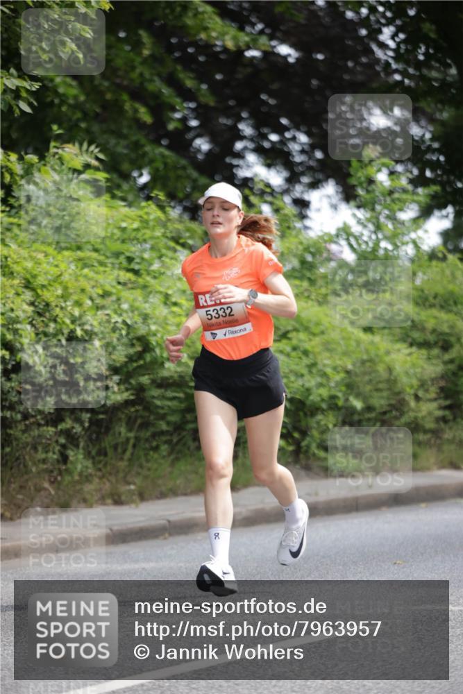15.06.2025 - REWE Women's Run Jannik Wohlers http://msf.ph/oto/7963957 15.06.2025 09:58:46 Laufen 5332 meine-sportfotos.de