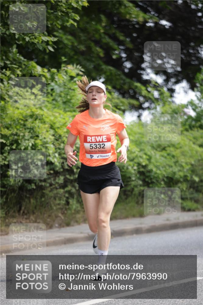 15.06.2025 - REWE Women's Run Jannik Wohlers http://msf.ph/oto/7963990 15.06.2025 09:58:47 Laufen 5332, 90 meine-sportfotos.de