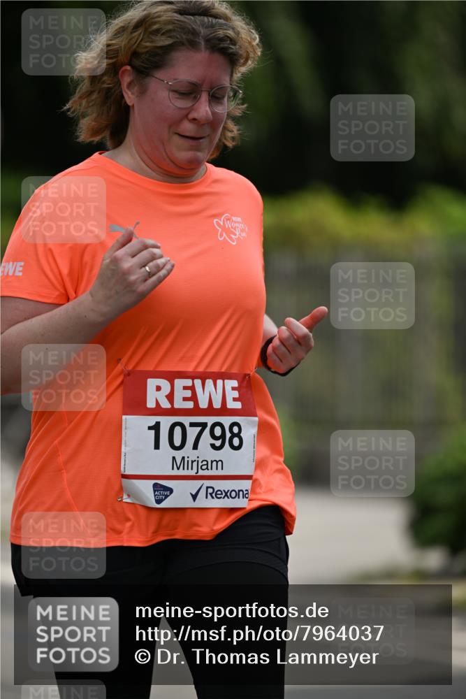 15.06.2025 - REWE Women's Run Dr. Thomas Lammeyer http://msf.ph/oto/7964037 15.06.2025 09:52:33 Laufen 10798 meine-sportfotos.de