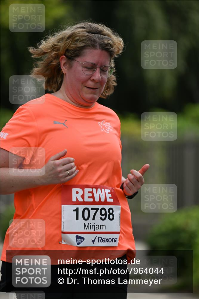 15.06.2025 - REWE Women's Run Dr. Thomas Lammeyer http://msf.ph/oto/7964044 15.06.2025 09:52:33 Laufen 10798 meine-sportfotos.de