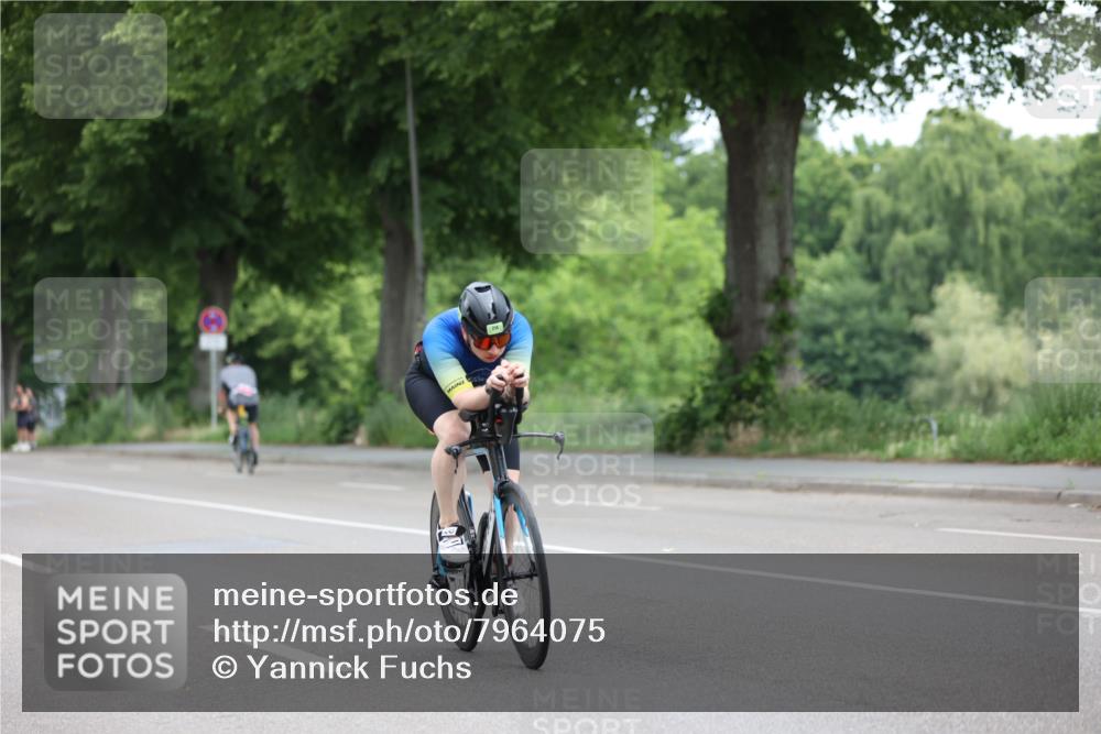 15.06.2025 - 7 Türme Triathlon Yannick Fuchs http://msf.ph/oto/7964075 15.06.2025 11:11:24 Radfahren 204, 246, 255, 263, 278, 323, 333 meine-sportfotos.de