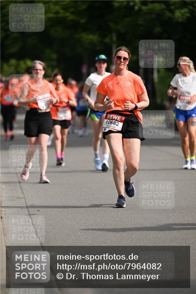 15.06.2025 - REWE Women's Run Dr. Thomas Lammeyer http://msf.ph/oto/7964082 15.06.2025 09:52:36 Laufen 10682 meine-sportfotos.de