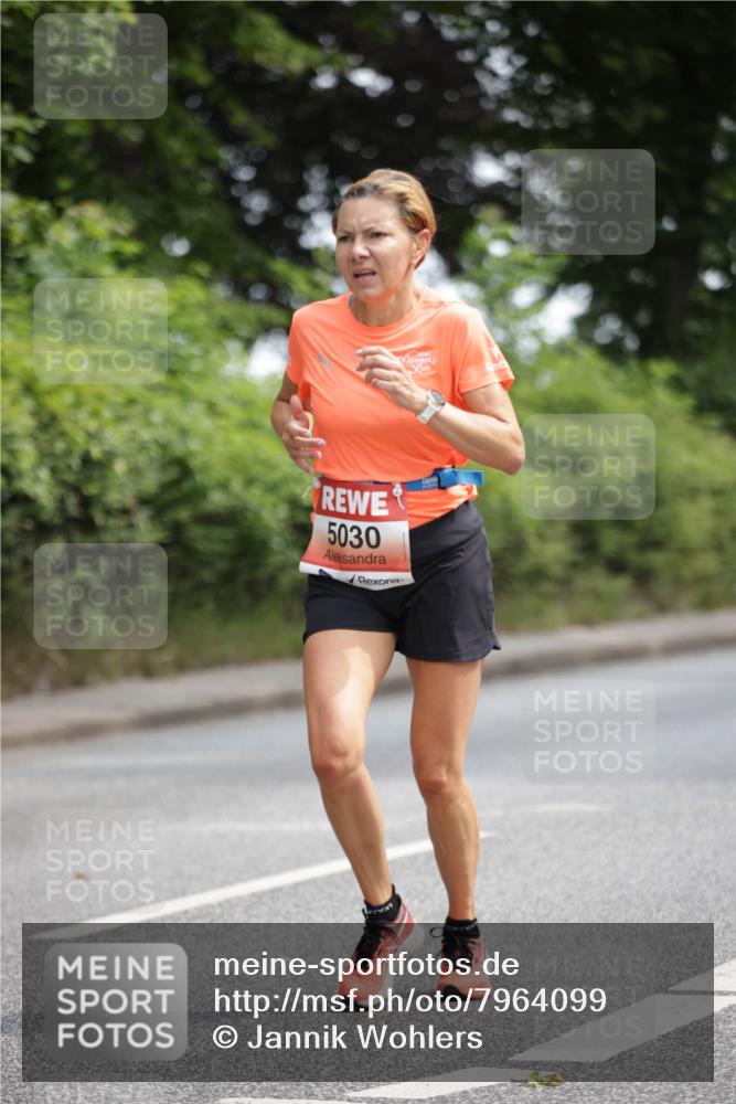 15.06.2025 - REWE Women's Run Jannik Wohlers http://msf.ph/oto/7964099 15.06.2025 09:58:50 Laufen 5030 meine-sportfotos.de