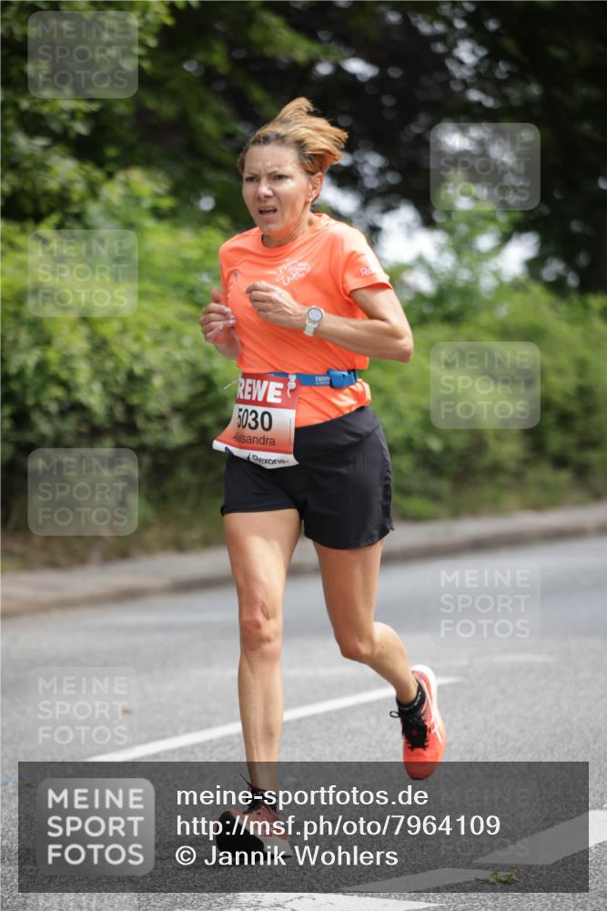 15.06.2025 - REWE Women's Run Jannik Wohlers http://msf.ph/oto/7964109 15.06.2025 09:58:50 Laufen 5030 meine-sportfotos.de