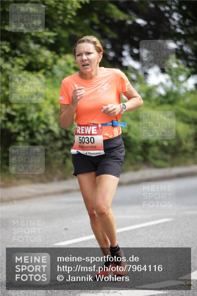 15.06.2025 - REWE Women's Run Jannik Wohlers http://msf.ph/oto/7964116 15.06.2025 09:58:50 Laufen 5030 meine-sportfotos.de