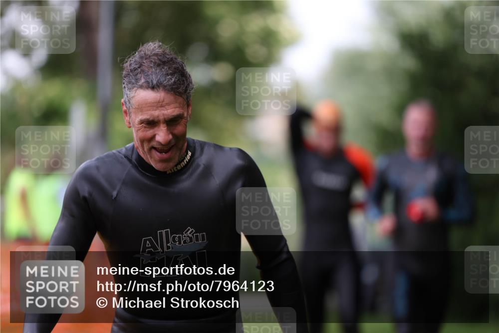 15.06.2025 - 7 Türme Triathlon Michael Strokosch http://msf.ph/oto/7964123 15.06.2025 12:16:49 Schwimmen 373, 387, 389, 400, 423, 435, 451, 485, 560, 609, 622, 629, 632 meine-sportfotos.de