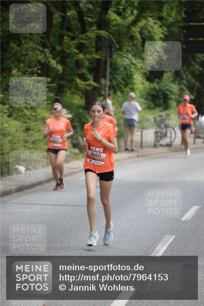 15.06.2025 - REWE Women's Run Jannik Wohlers http://msf.ph/oto/7964153 15.06.2025 09:59:14 Laufen 5397, 5660 meine-sportfotos.de