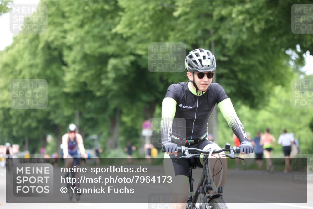 15.06.2025 - 7 Türme Triathlon Yannick Fuchs http://msf.ph/oto/7964173 15.06.2025 13:54:15 Radfahren 1015, 1173 meine-sportfotos.de
