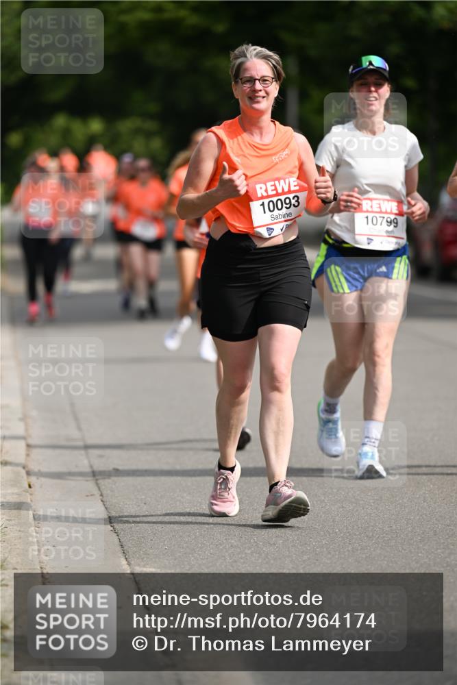 15.06.2025 - REWE Women's Run Dr. Thomas Lammeyer http://msf.ph/oto/7964174 15.06.2025 09:52:40 Laufen 10093, 10799 meine-sportfotos.de