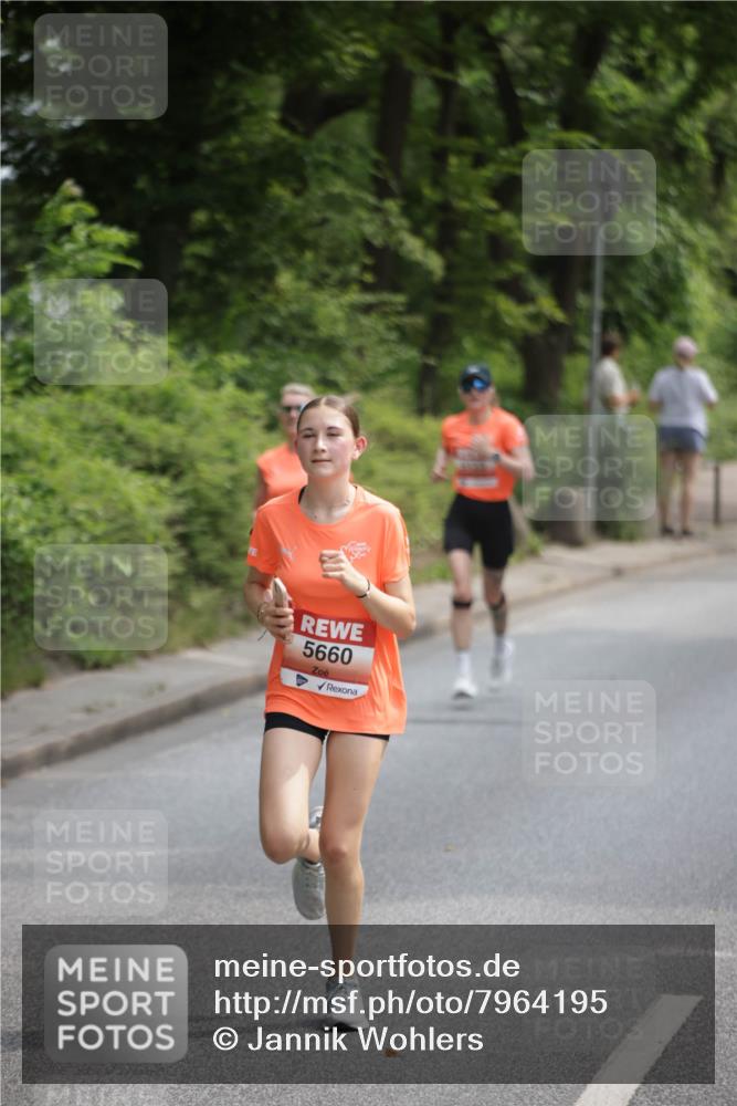 15.06.2025 - REWE Women's Run Jannik Wohlers http://msf.ph/oto/7964195 15.06.2025 09:59:15 Laufen 5660 meine-sportfotos.de