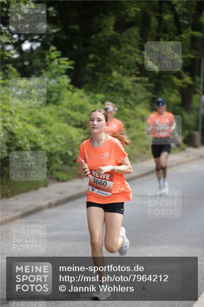 15.06.2025 - REWE Women's Run Jannik Wohlers http://msf.ph/oto/7964212 15.06.2025 09:59:15 Laufen 5660 meine-sportfotos.de