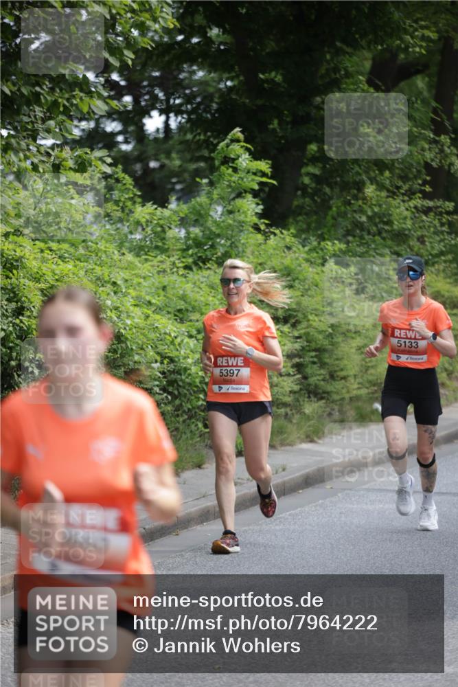 15.06.2025 - REWE Women's Run Jannik Wohlers http://msf.ph/oto/7964222 15.06.2025 09:59:16 Laufen 5397, 5133 meine-sportfotos.de