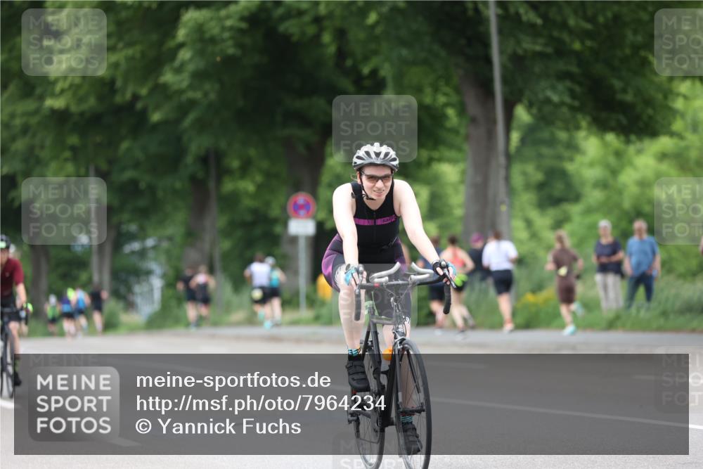 15.06.2025 - 7 Türme Triathlon Yannick Fuchs http://msf.ph/oto/7964234 15.06.2025 13:54:20 Radfahren 533, 1015 meine-sportfotos.de