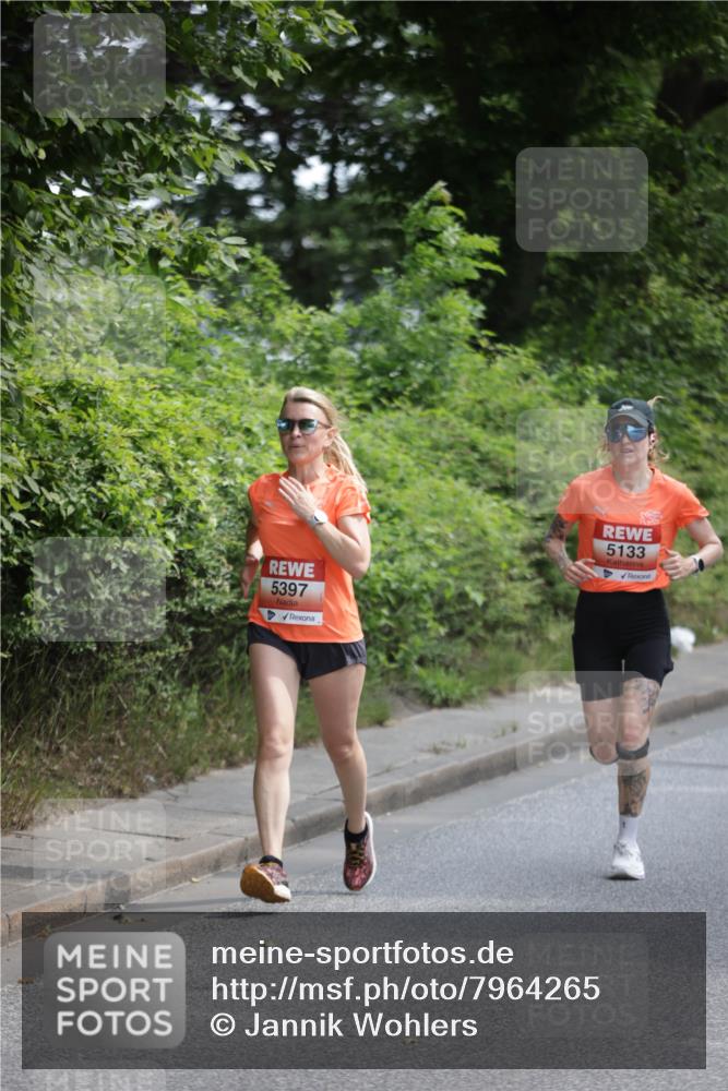 15.06.2025 - REWE Women's Run Jannik Wohlers http://msf.ph/oto/7964265 15.06.2025 09:59:17 Laufen 5397, 5133 meine-sportfotos.de