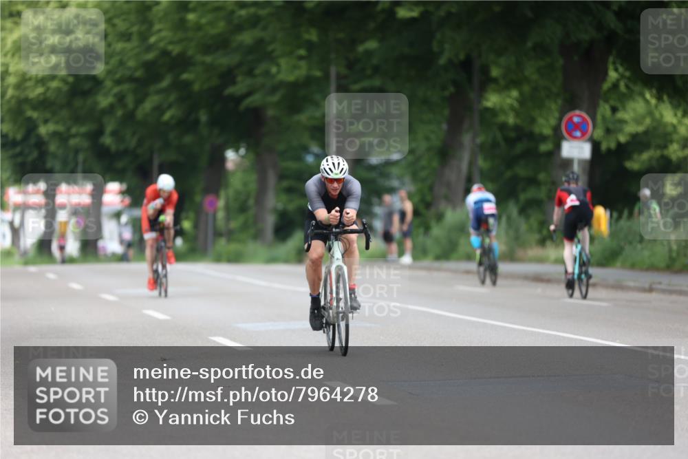 15.06.2025 - 7 Türme Triathlon Yannick Fuchs http://msf.ph/oto/7964278 15.06.2025 11:11:34 Radfahren 254 meine-sportfotos.de