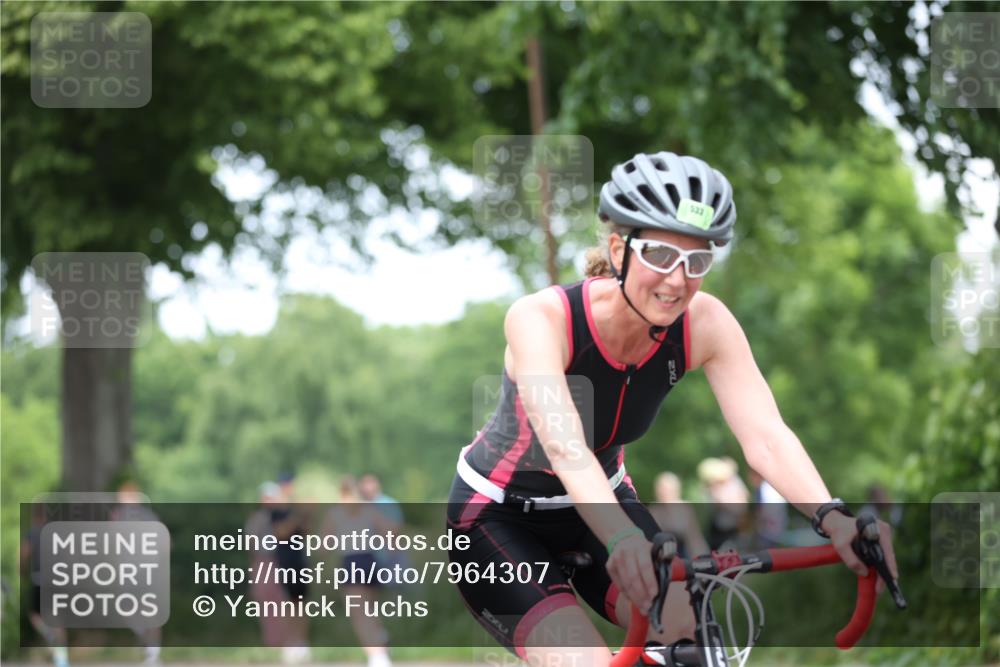 15.06.2025 - 7 Türme Triathlon Yannick Fuchs http://msf.ph/oto/7964307 15.06.2025 13:54:24 Radfahren 533 meine-sportfotos.de