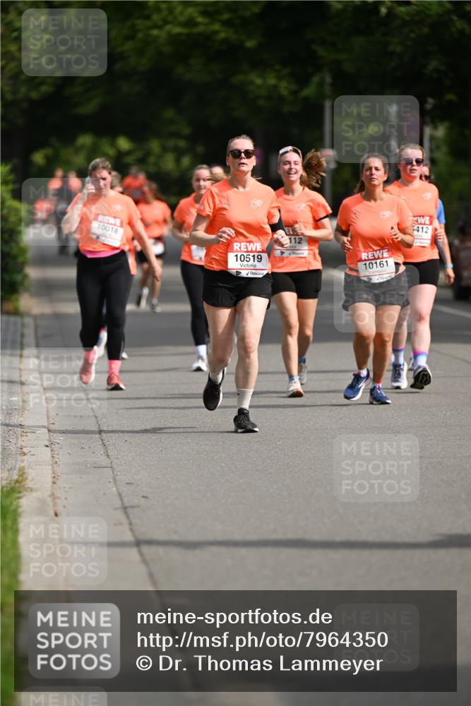 15.06.2025 - REWE Women's Run Dr. Thomas Lammeyer http://msf.ph/oto/7964350 15.06.2025 09:52:46 Laufen 10018, 10519, 112, 10161, 412 meine-sportfotos.de