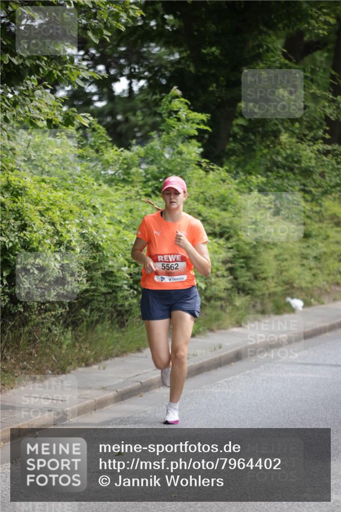 15.06.2025 - REWE Women's Run Jannik Wohlers http://msf.ph/oto/7964402 15.06.2025 09:59:21 Laufen 5562 meine-sportfotos.de