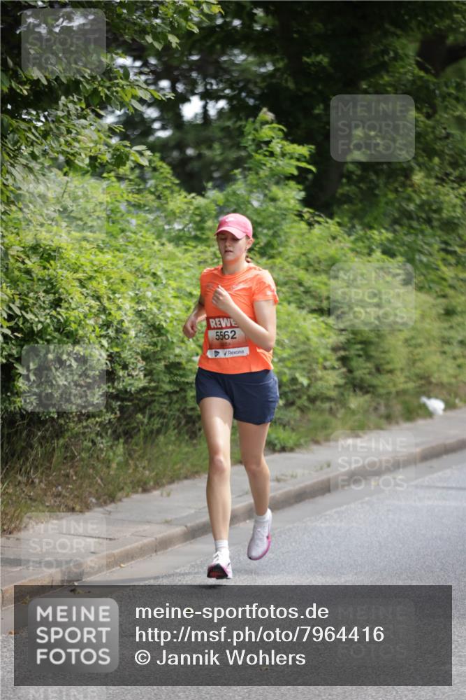 15.06.2025 - REWE Women's Run Jannik Wohlers http://msf.ph/oto/7964416 15.06.2025 09:59:21 Laufen 5562 meine-sportfotos.de