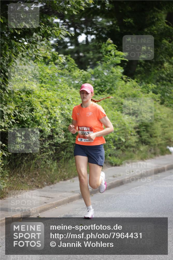 15.06.2025 - REWE Women's Run Jannik Wohlers http://msf.ph/oto/7964431 15.06.2025 09:59:22 Laufen 5562 meine-sportfotos.de