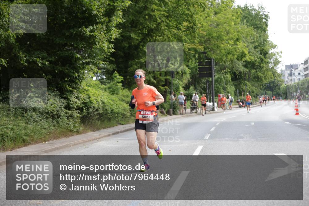 15.06.2025 - REWE Women's Run Jannik Wohlers http://msf.ph/oto/7964448 15.06.2025 09:59:31 Laufen 5027 meine-sportfotos.de