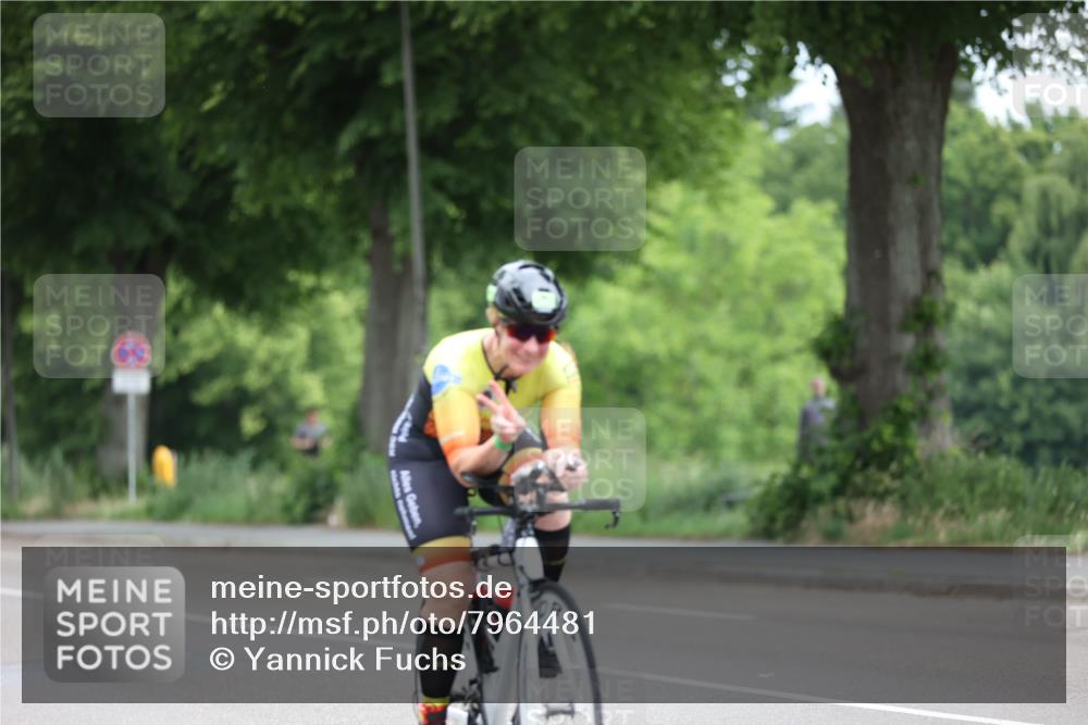 15.06.2025 - 7 Türme Triathlon Yannick Fuchs http://msf.ph/oto/7964481 15.06.2025 11:11:57 Radfahren 265 meine-sportfotos.de