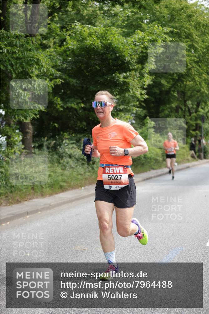 15.06.2025 - REWE Women's Run Jannik Wohlers http://msf.ph/oto/7964488 15.06.2025 09:59:33 Laufen 5027 meine-sportfotos.de