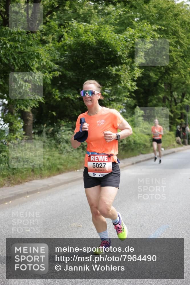 15.06.2025 - REWE Women's Run Jannik Wohlers http://msf.ph/oto/7964490 15.06.2025 09:59:33 Laufen 5027 meine-sportfotos.de