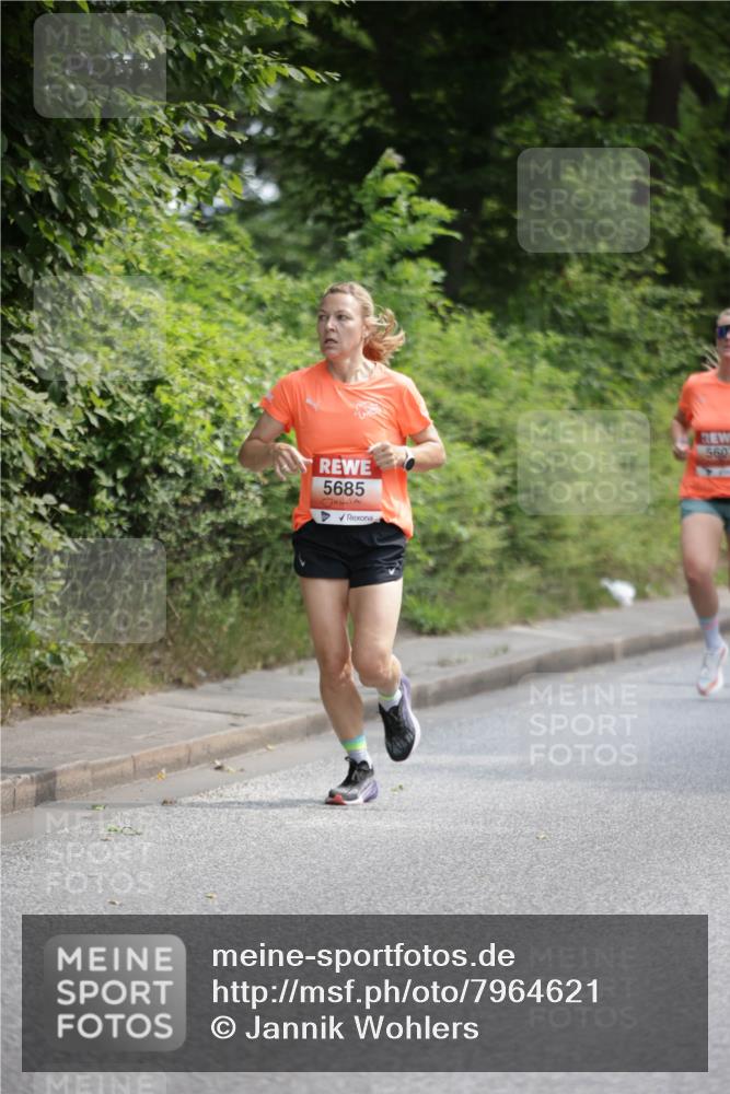 15.06.2025 - REWE Women's Run Jannik Wohlers http://msf.ph/oto/7964621 15.06.2025 09:59:40 Laufen 5685 meine-sportfotos.de