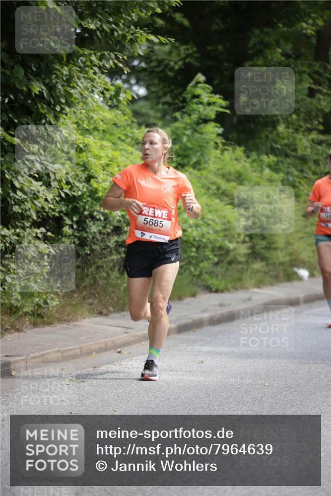 15.06.2025 - REWE Women's Run Jannik Wohlers http://msf.ph/oto/7964639 15.06.2025 09:59:41 Laufen 5685 meine-sportfotos.de