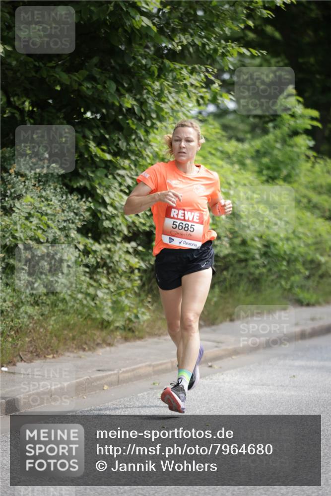15.06.2025 - REWE Women's Run Jannik Wohlers http://msf.ph/oto/7964680 15.06.2025 09:59:41 Laufen 5685 meine-sportfotos.de