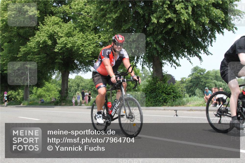 15.06.2025 - 7 Türme Triathlon Yannick Fuchs http://msf.ph/oto/7964704 15.06.2025 12:59:57 Radfahren  meine-sportfotos.de