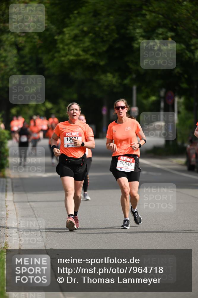 15.06.2025 - REWE Women's Run Dr. Thomas Lammeyer http://msf.ph/oto/7964718 15.06.2025 09:53:00 Laufen 10671, 10345 meine-sportfotos.de