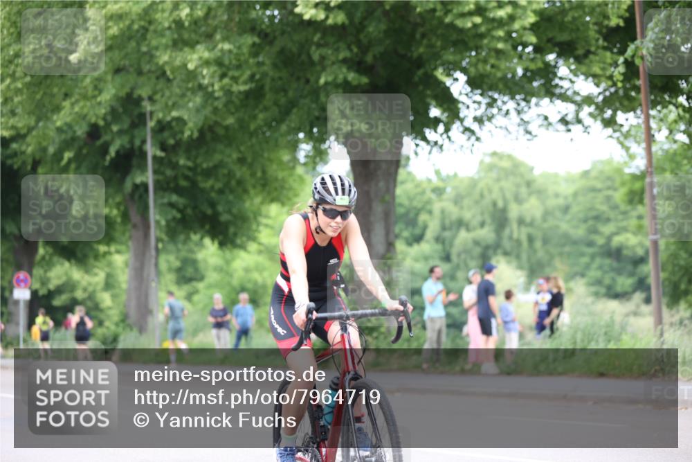15.06.2025 - 7 Türme Triathlon Yannick Fuchs http://msf.ph/oto/7964719 15.06.2025 13:55:30 Radfahren  meine-sportfotos.de