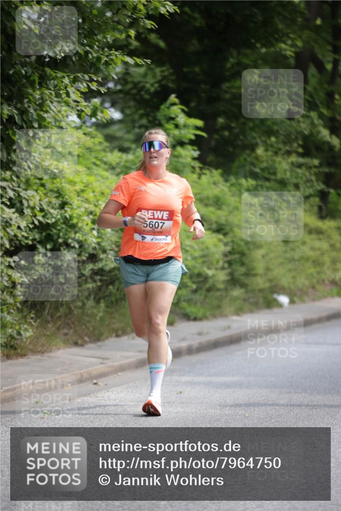 15.06.2025 - REWE Women's Run Jannik Wohlers http://msf.ph/oto/7964750 15.06.2025 09:59:43 Laufen 5607 meine-sportfotos.de
