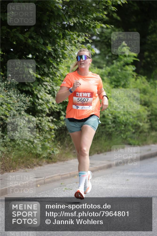 15.06.2025 - REWE Women's Run Jannik Wohlers http://msf.ph/oto/7964801 15.06.2025 09:59:43 Laufen 5607 meine-sportfotos.de