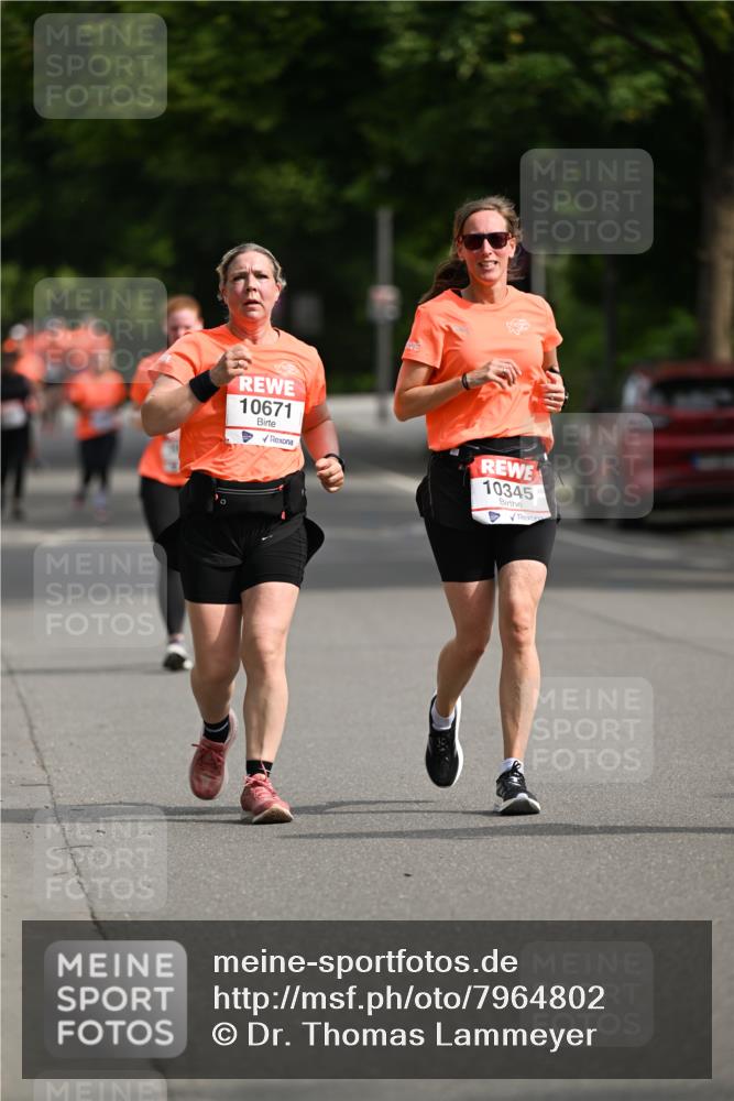 15.06.2025 - REWE Women's Run Dr. Thomas Lammeyer http://msf.ph/oto/7964802 15.06.2025 09:53:02 Laufen 10671, 10345 meine-sportfotos.de