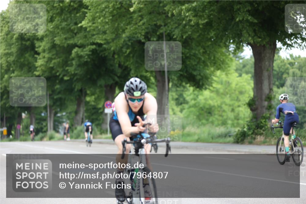 15.06.2025 - 7 Türme Triathlon Yannick Fuchs http://msf.ph/oto/7964807 15.06.2025 11:12:58 Radfahren 236, 278, 309 meine-sportfotos.de
