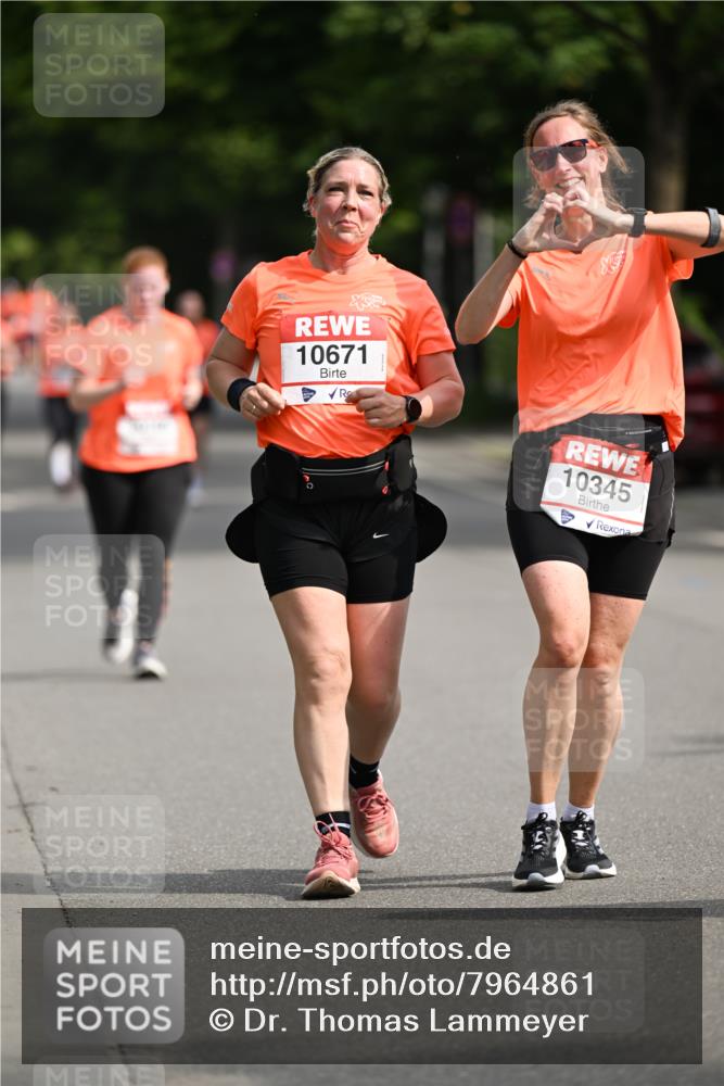 15.06.2025 - REWE Women's Run Dr. Thomas Lammeyer http://msf.ph/oto/7964861 15.06.2025 09:53:03 Laufen 10671, 10345 meine-sportfotos.de