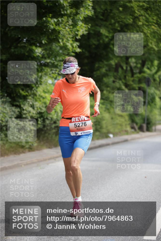 15.06.2025 - REWE Women's Run Jannik Wohlers http://msf.ph/oto/7964863 15.06.2025 09:59:46 Laufen 5276 meine-sportfotos.de