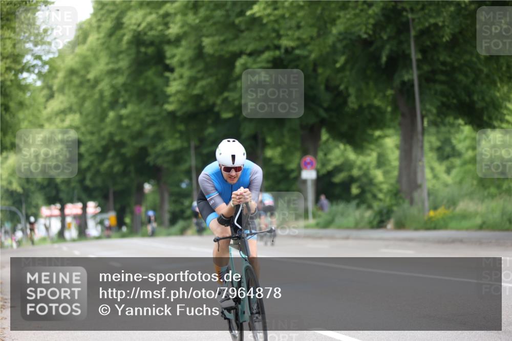 15.06.2025 - 7 Türme Triathlon Yannick Fuchs http://msf.ph/oto/7964878 15.06.2025 11:13:03 Radfahren 254, 283 meine-sportfotos.de
